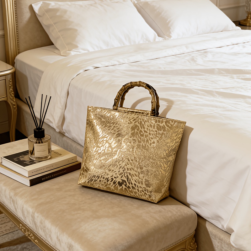 Discount Luxury Bags - ライトラグジュアリーなメタリックゴールドジャカードリーフ柄トートバッグ（女性用）、模造竹ハンドル付き大容量ハンドバッグ