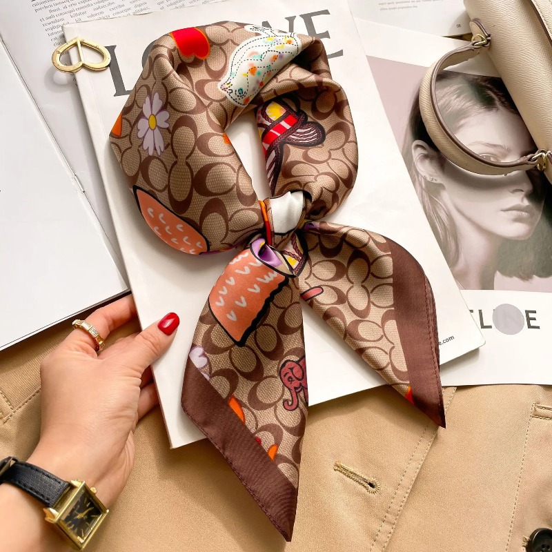 女性の高級シルクサテンスクエアスカーフエレガントな花柄ハンカ - Luxury Bags のレビューと価格